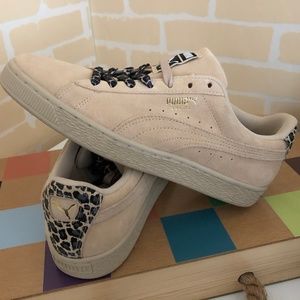 NEW! PUMA Suede Platform Sneakers